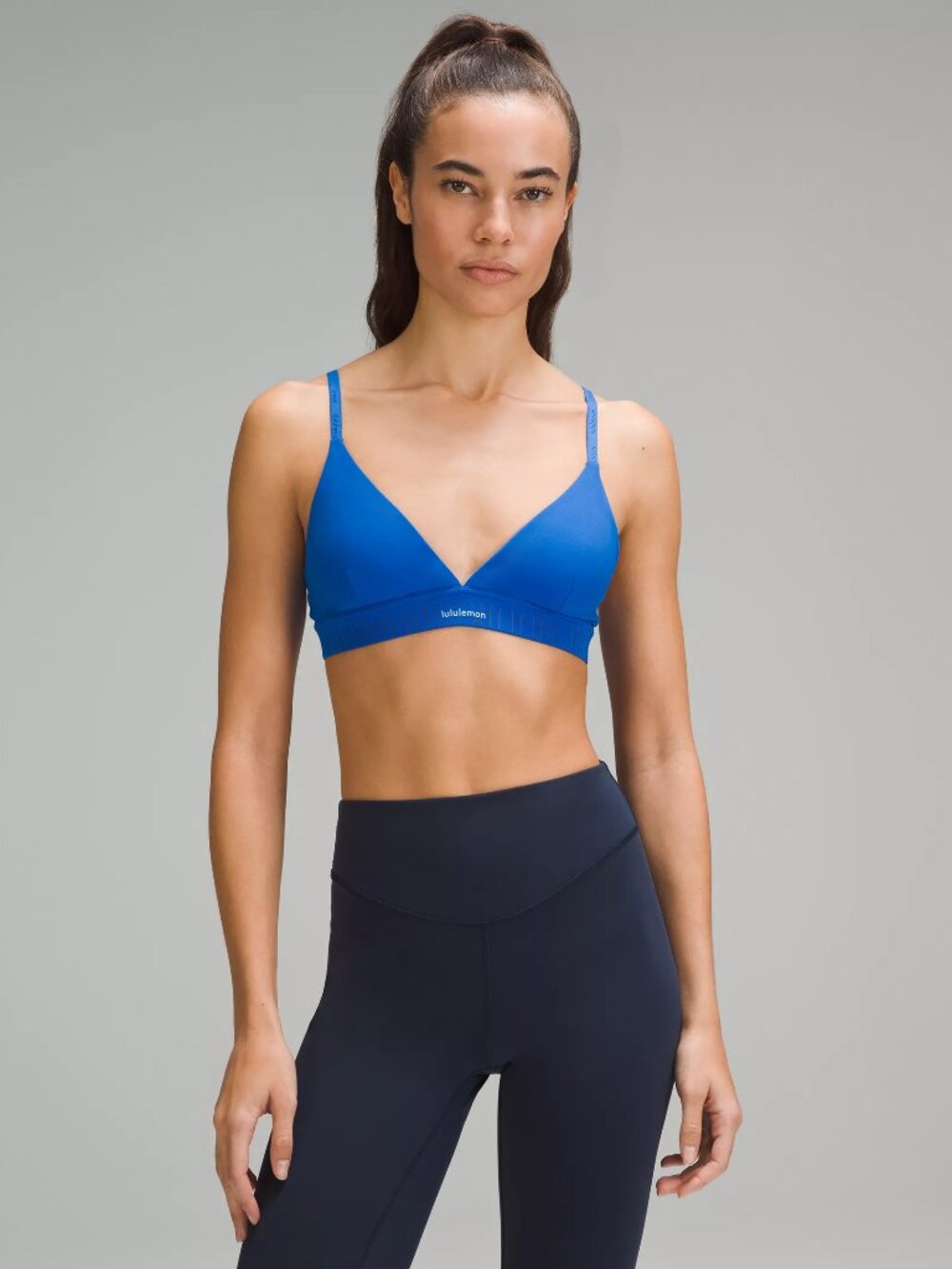 lululemon Blazer Blue License to Train Triangle Bra size 6